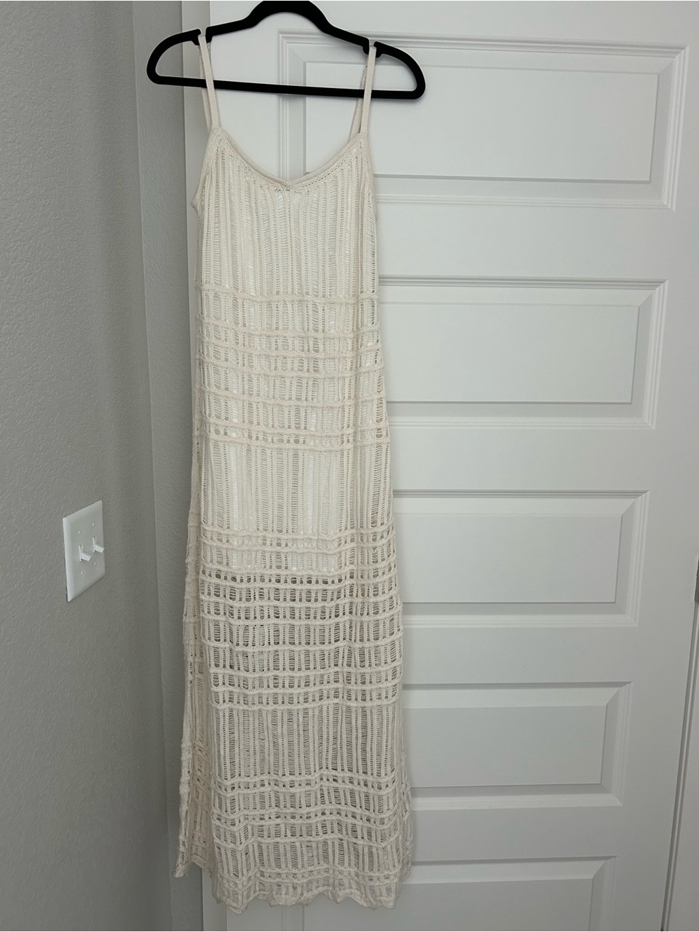 Abercrombie & Fitch Cream Crochet Maxi Dress